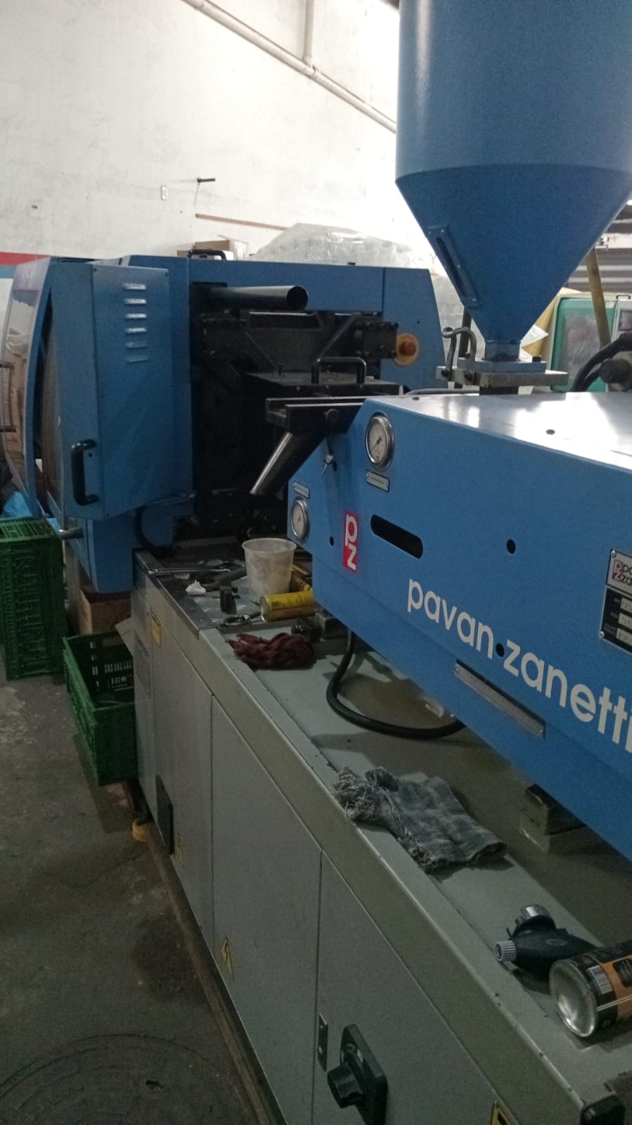 Injetora Pavan 88 ton